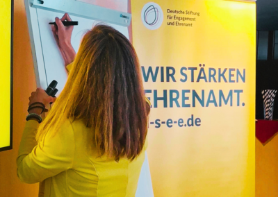 Bundesweites Fortbildungsangebot im Rahmen des Programmbereichs #kommunalEngagiert der DSEE